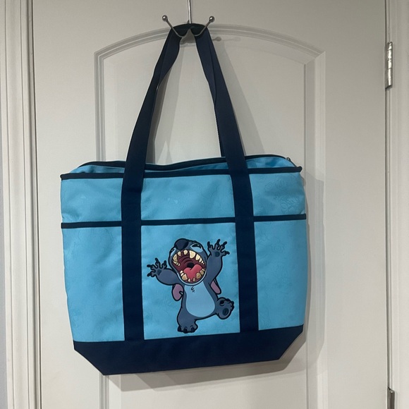Disney’s Stitch Insulated Tote Bag. NWT - Picture 3 of 11